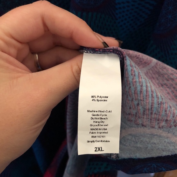 Lularoe NWT 2XL Irma - Picture 4 of 4